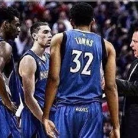  森林狼双塔合砍六十四分屠公牛  